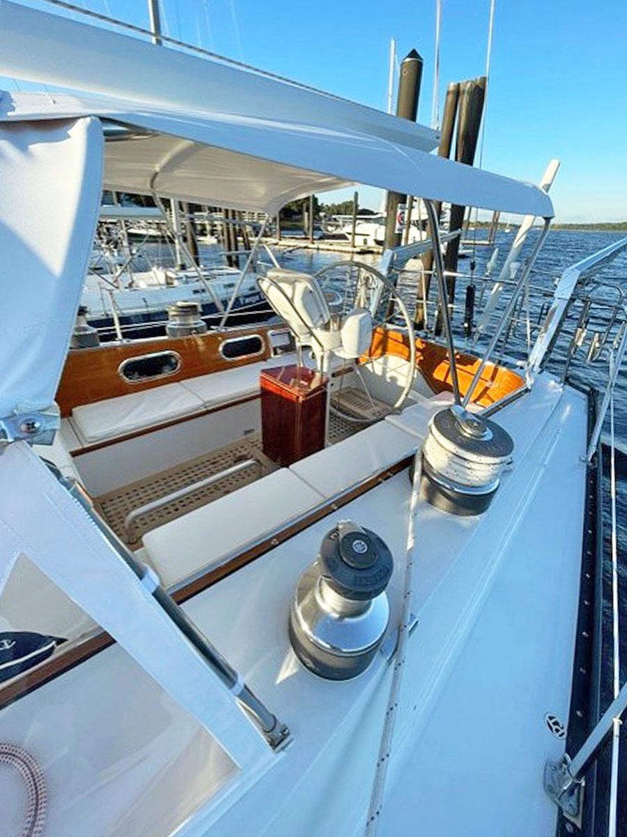 Cockpit, Aft
