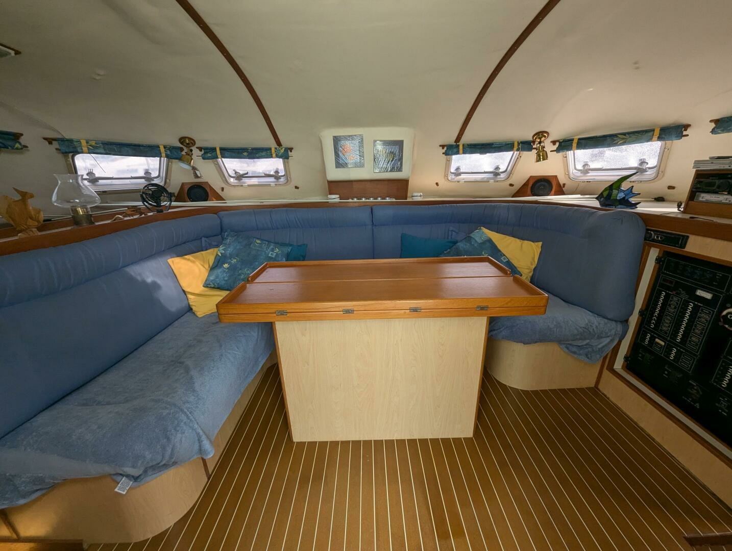 1998 Shuttleworth Ocean Cheetah 37 Custom - Image 23