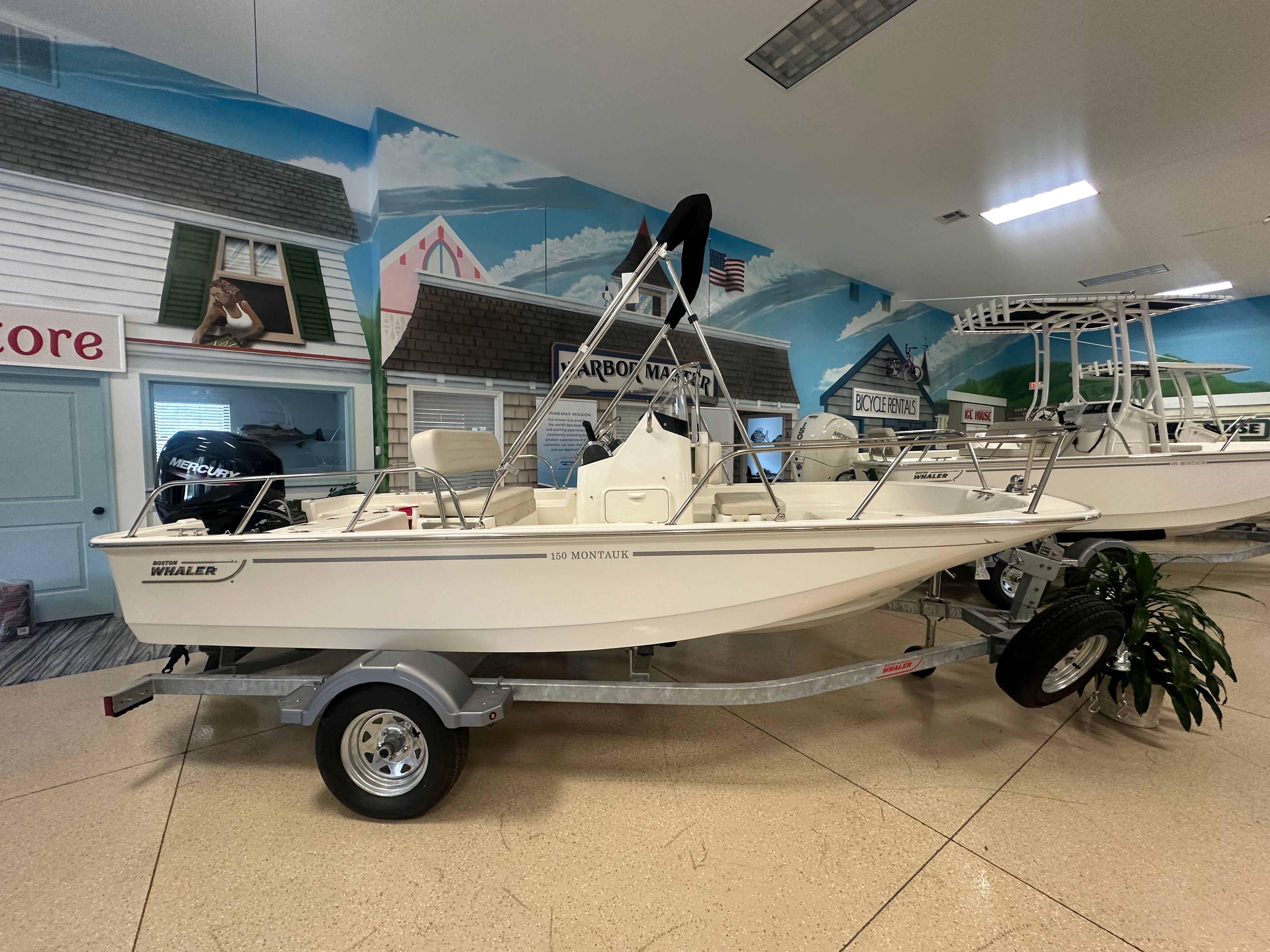 2026 Boston Whaler 150 Montauk