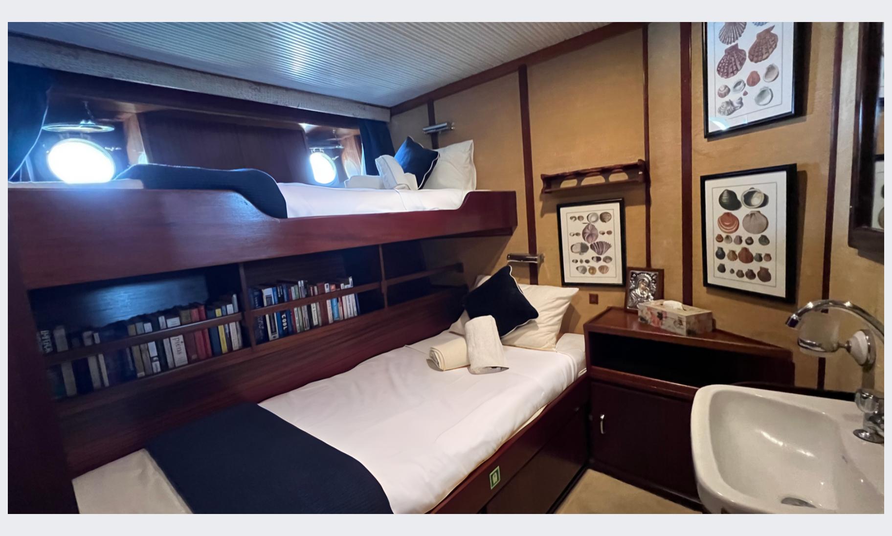 1969 Custom Psarros Shipyard - 60