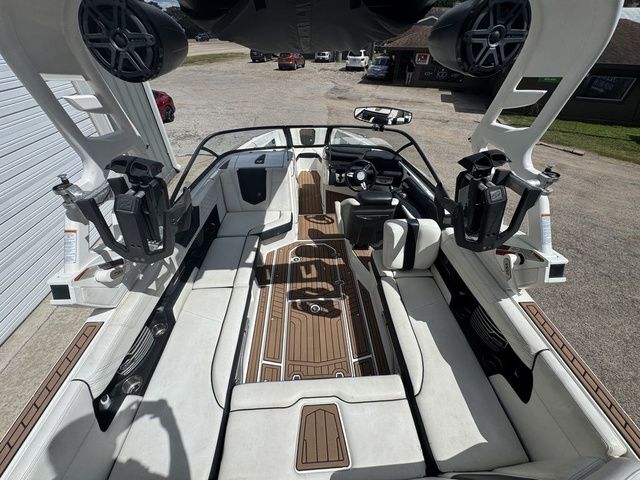 2018 Nautique G23 - 5