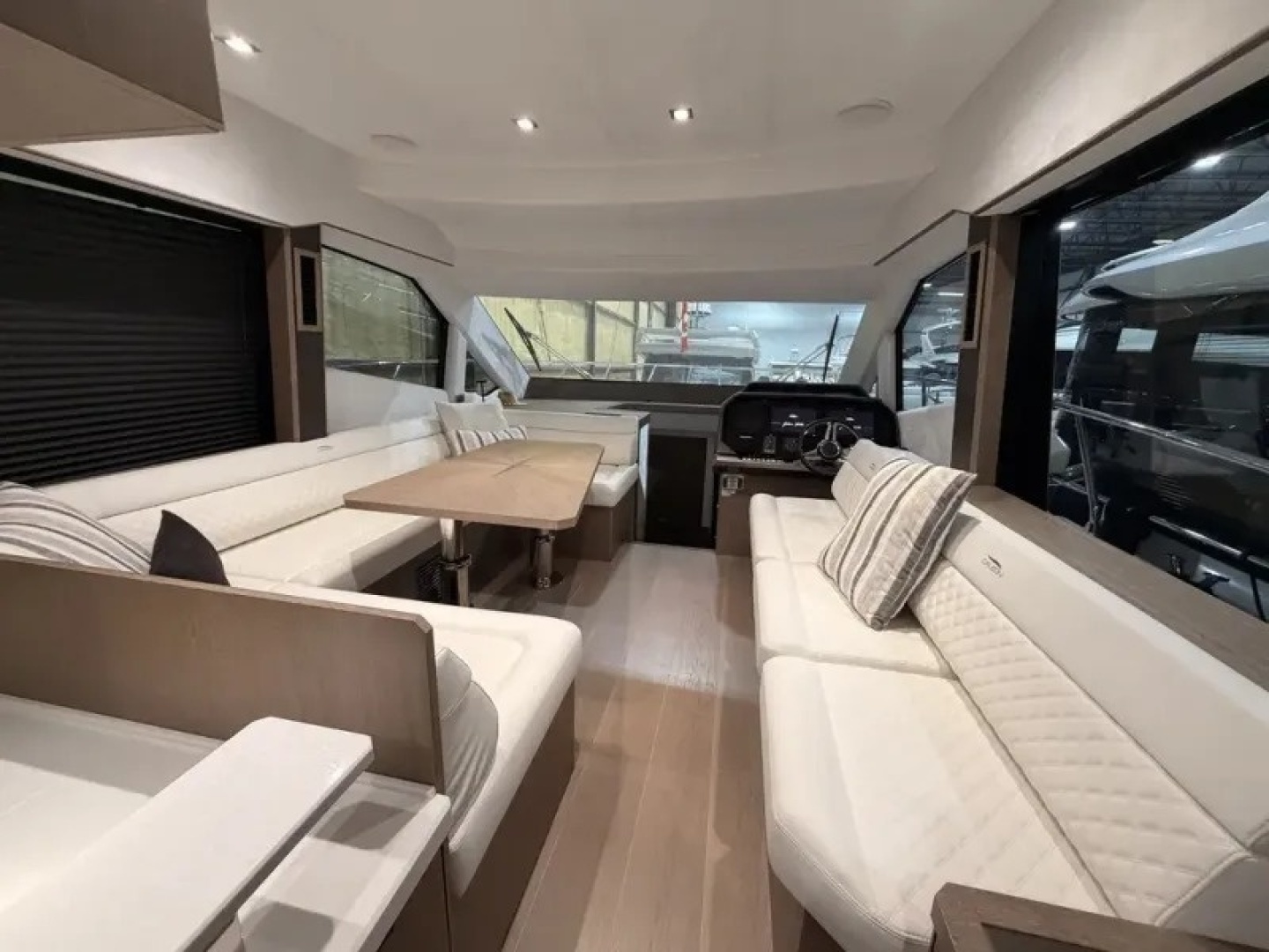 2023 Galeon 500 FLY - Image 9