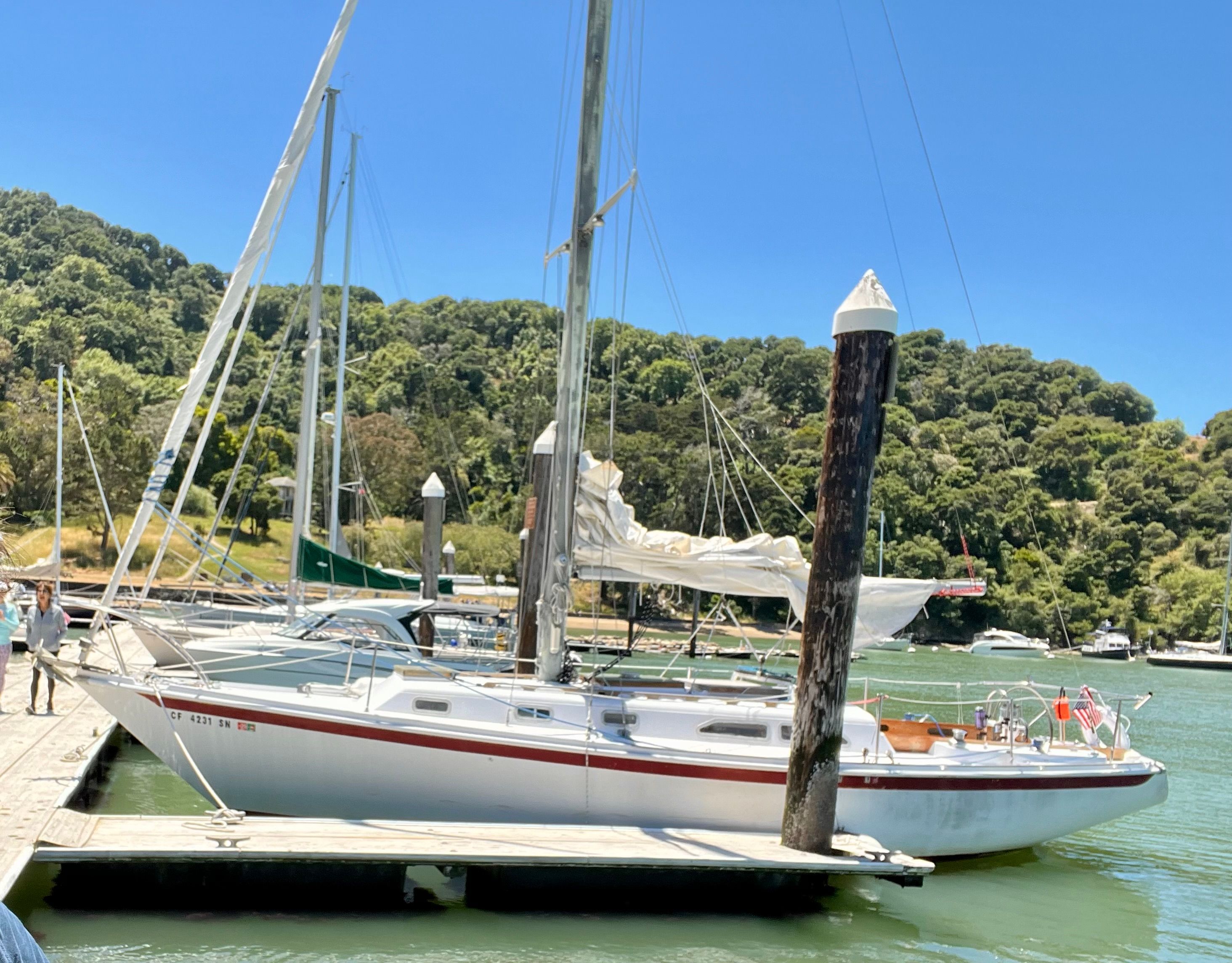 1984 Ericson 35