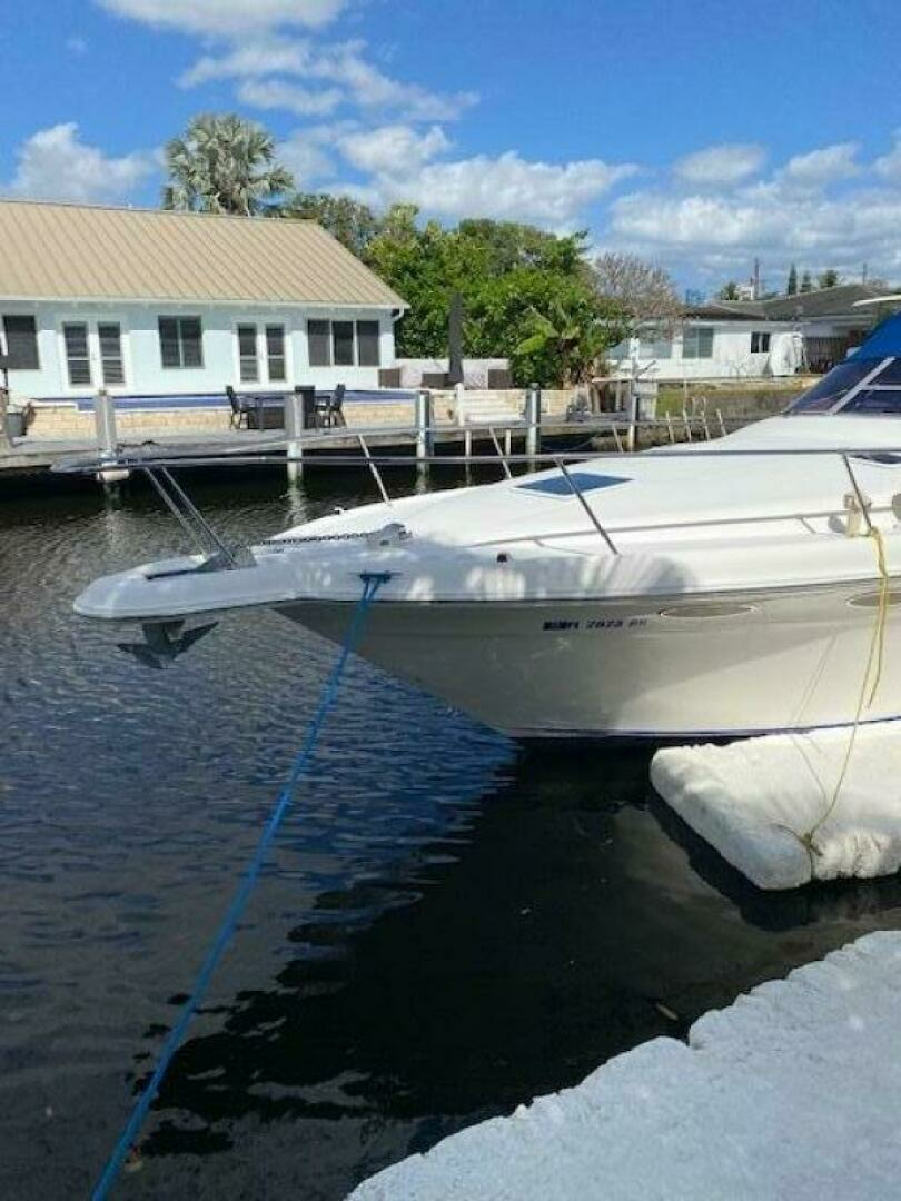1997 Sea Ray 330 Sundancer - Image 6