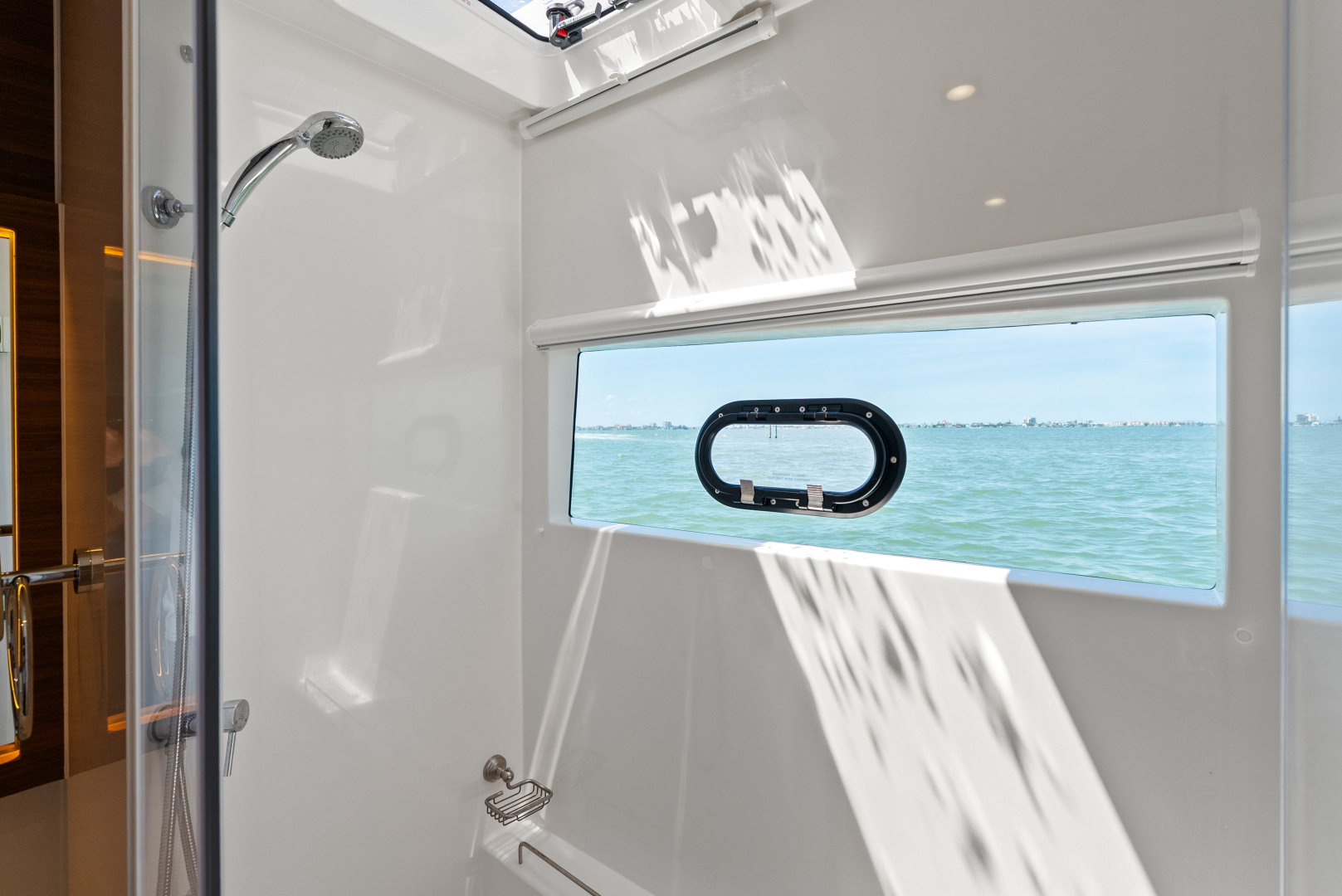 2026 Aquila 54 Yacht - Image 91