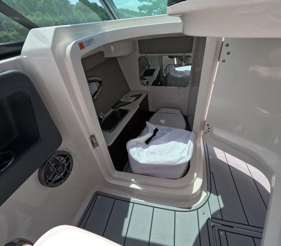 2025 Chaparral OSX 250 - 24