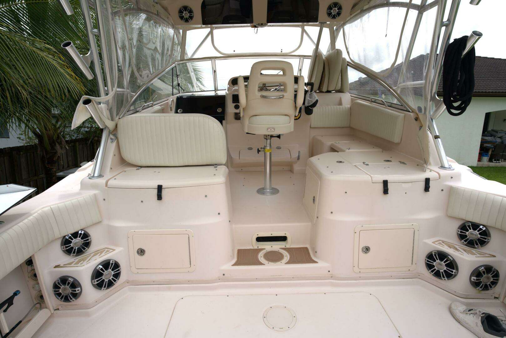 2007 Grady-White Express 330 - Image 11