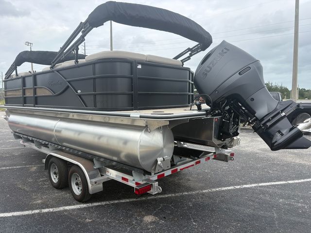 2026 Bentley Pontoons Legacy Cruise 223 - 6