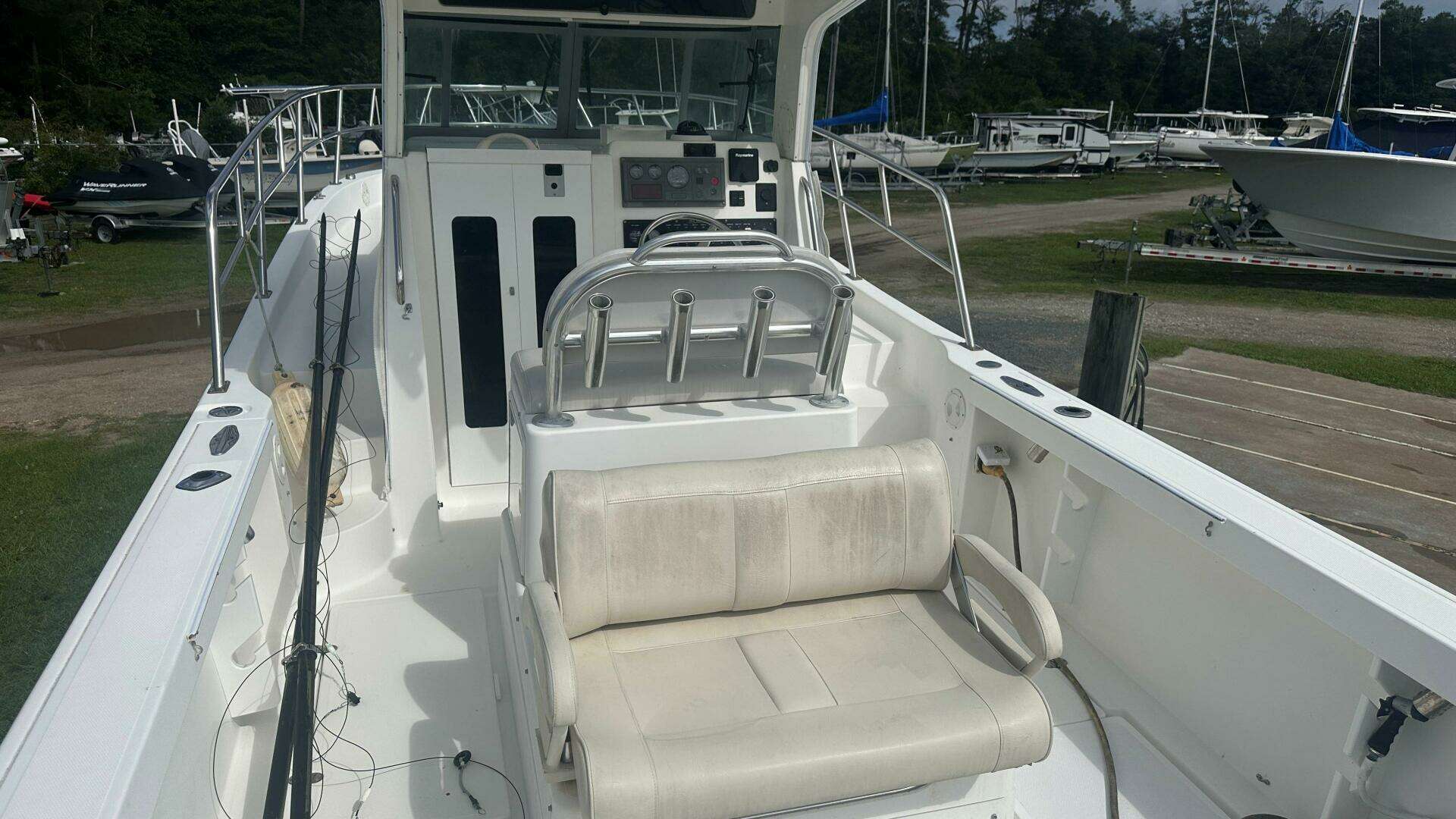 2003 True World Marine TE 288 - Image 4