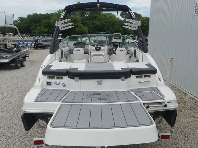 2021 Chaparral 23 Surf - 27