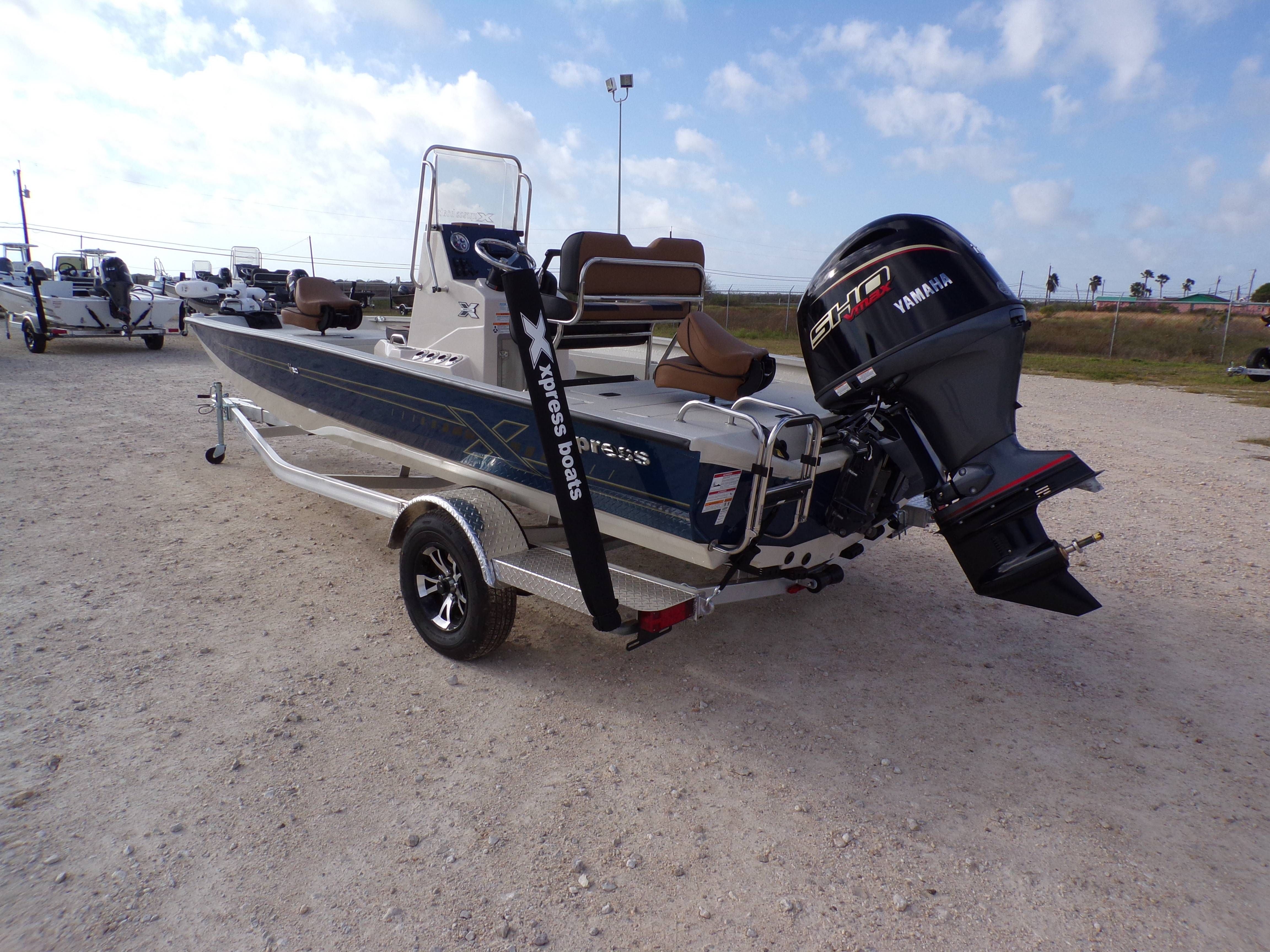 2026 Xpress H20BAY - 14