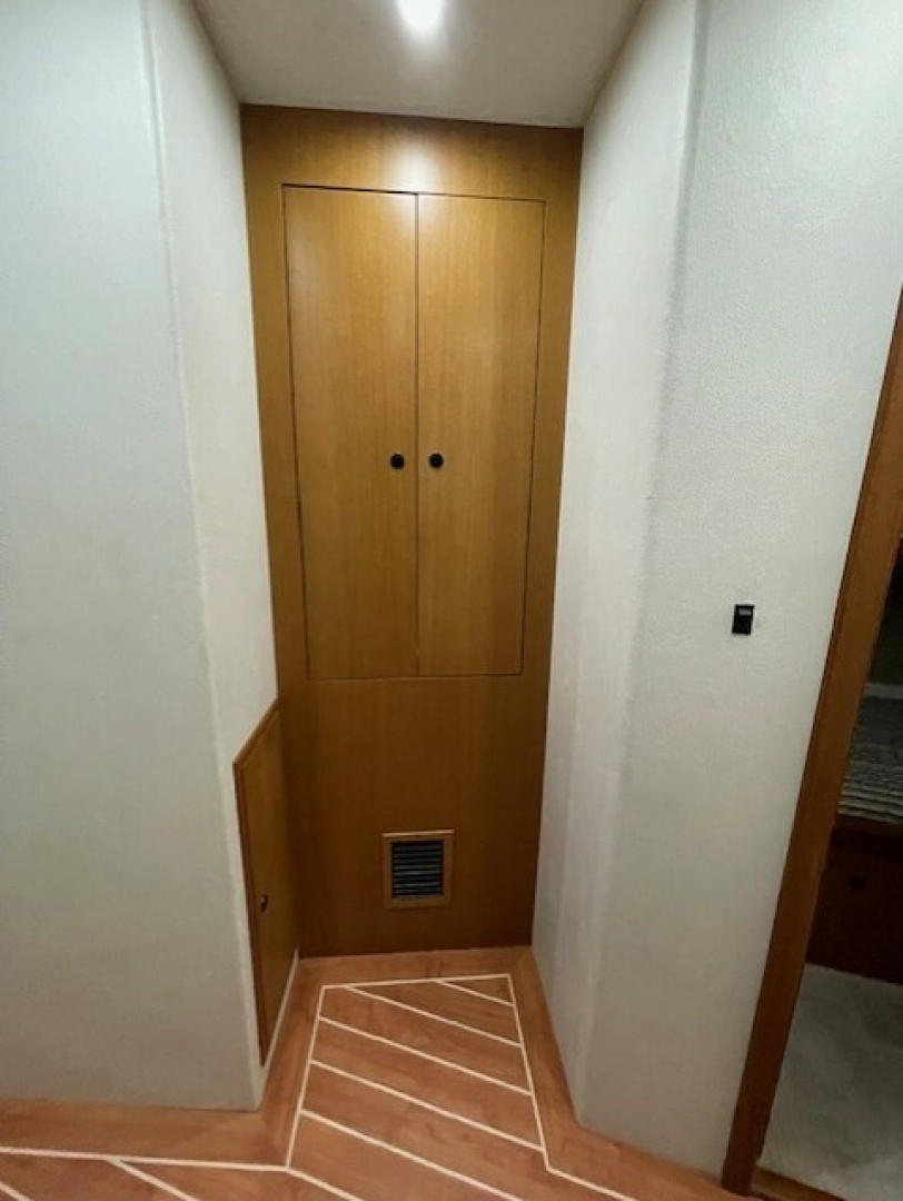 2003 Post Sportfish - Image 28