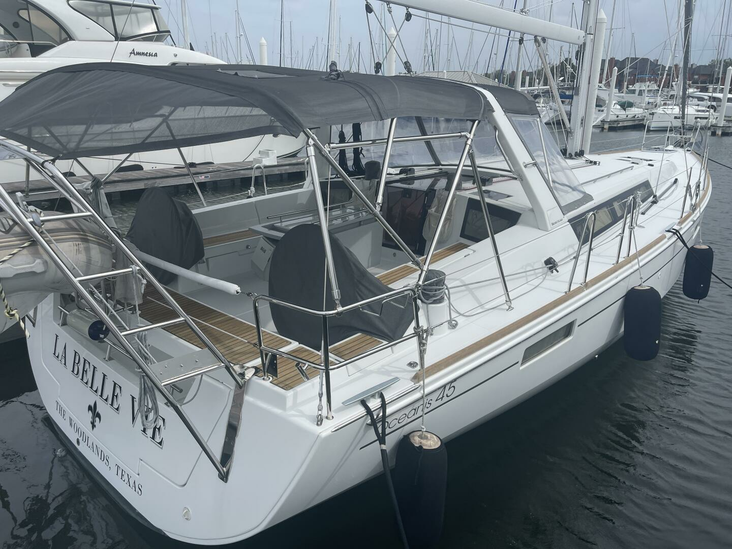 2017 Beneteau Oceanis 45 - Image 7