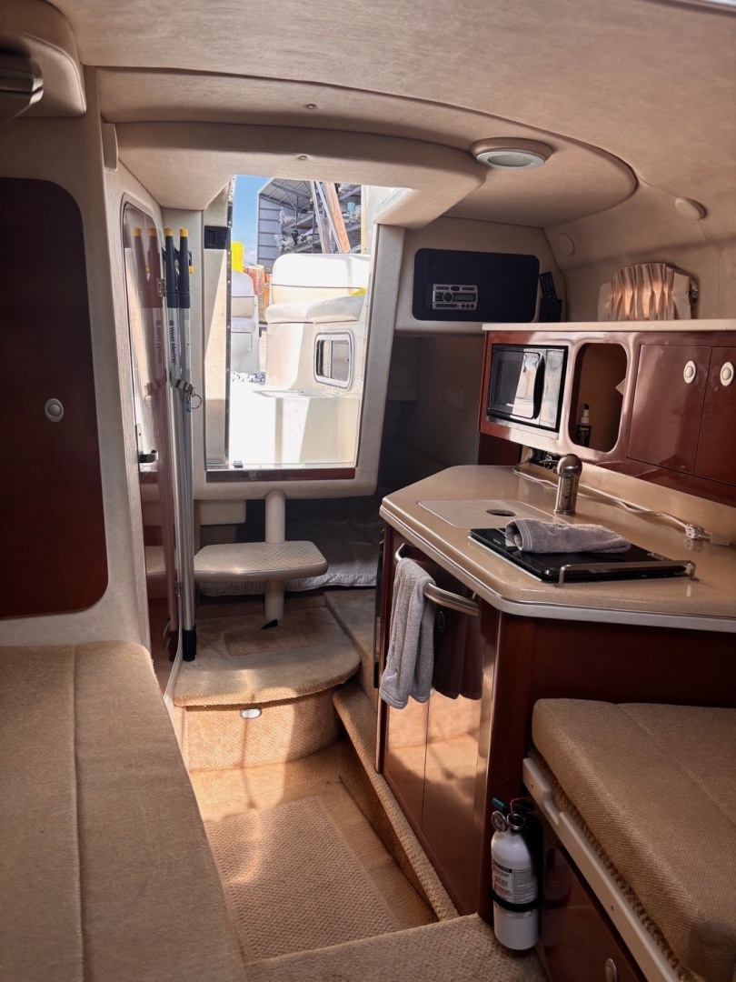 2008 Sea Ray — - Image 8