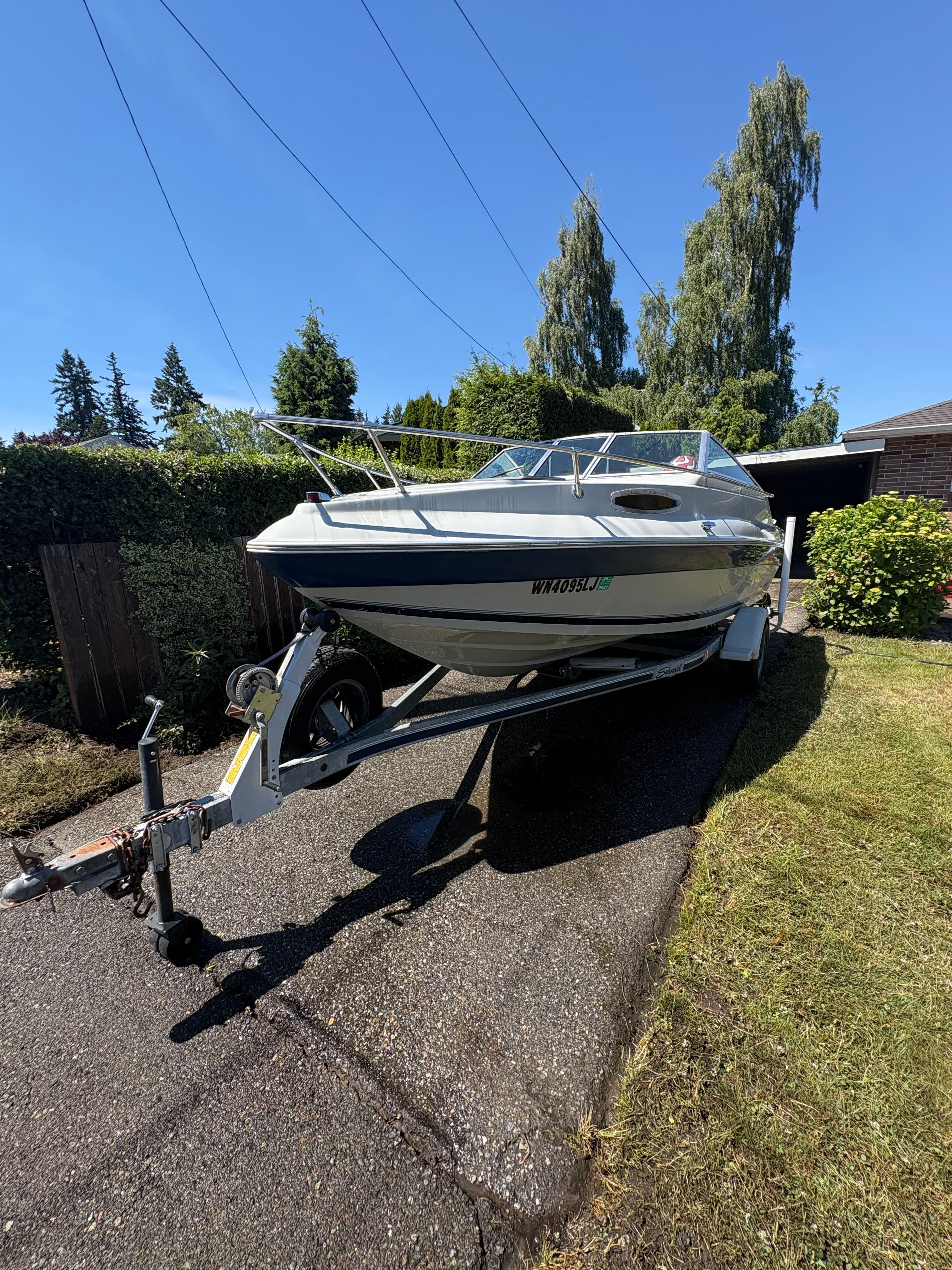 1989 Seaswirl SIERRA CLASSIC CUDDY - 2