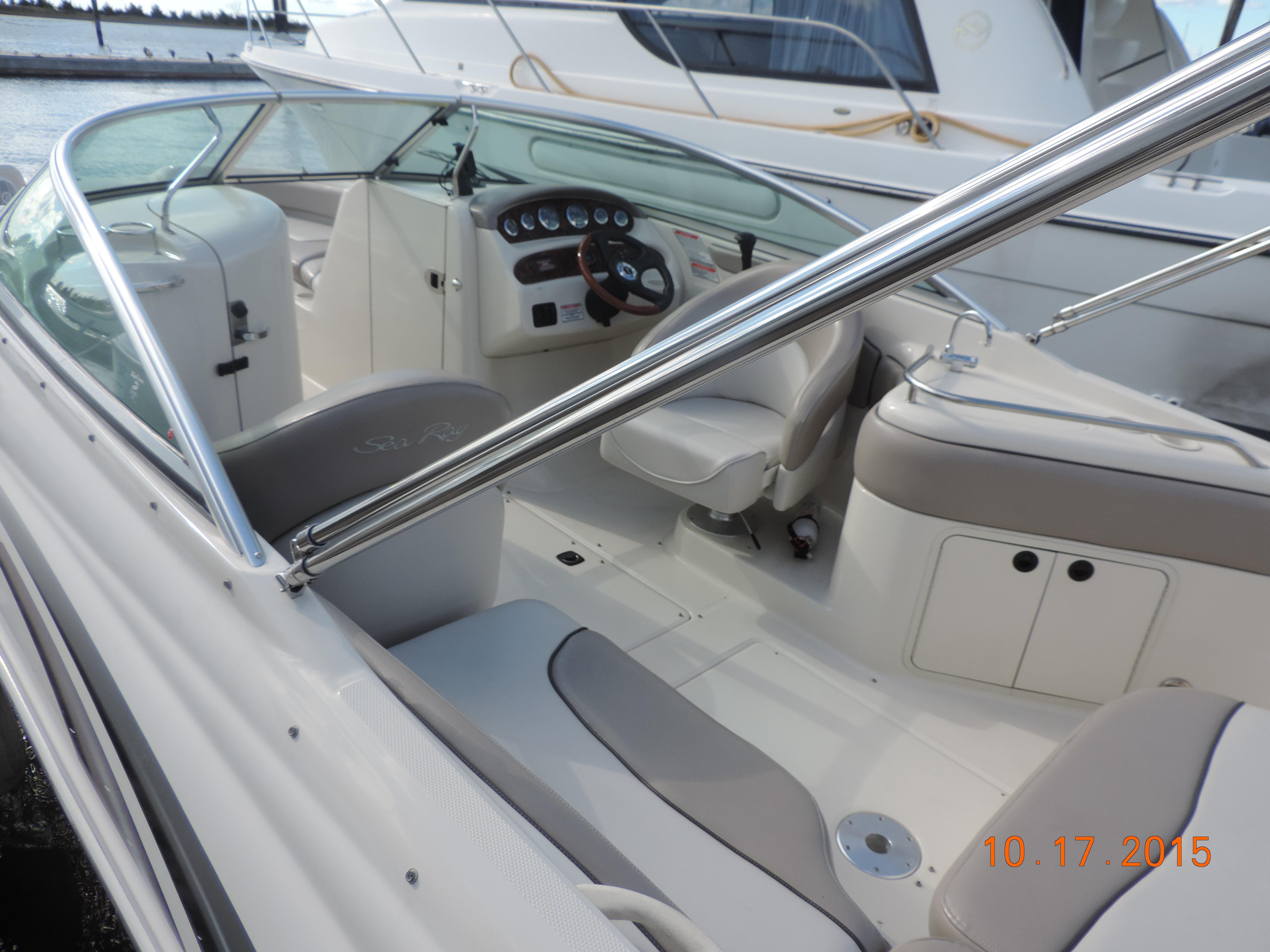 2003 Sea Ray Bow Rider