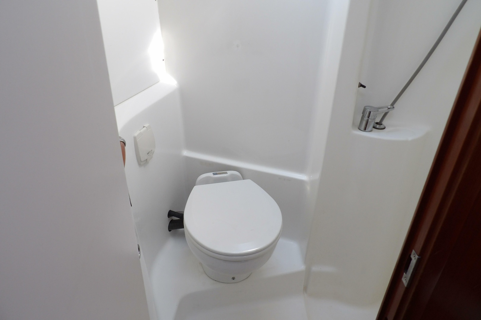 2002 Beneteau 473 - Image 32