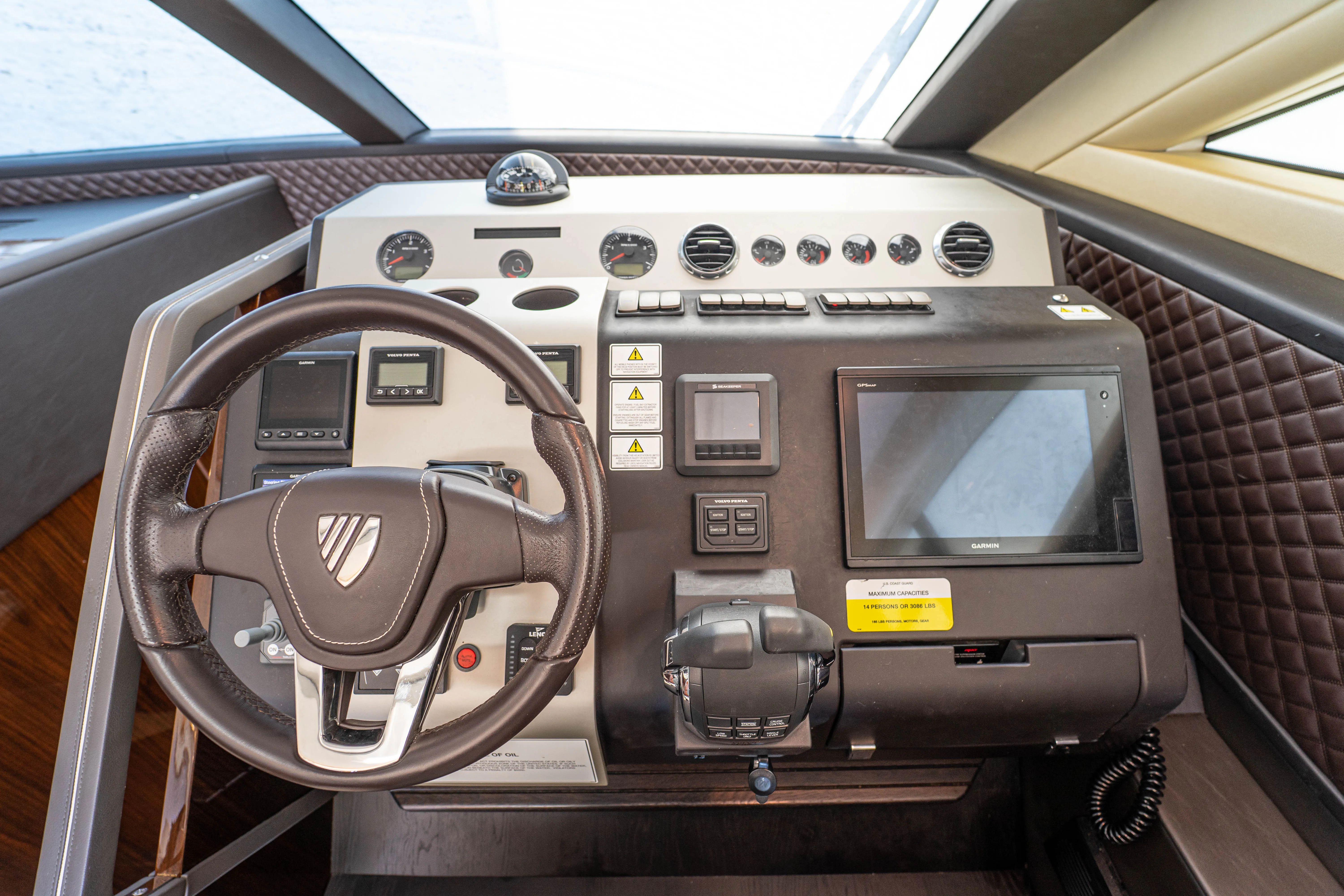 2019 Fairline Squadron 53 - Image 24