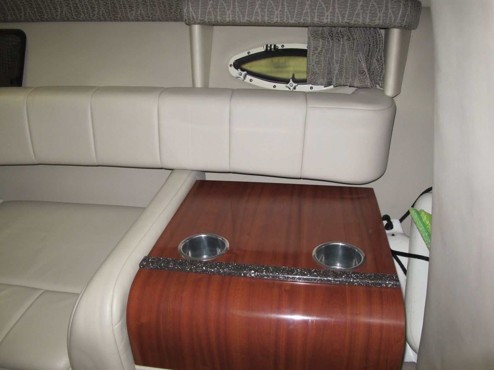2004 Formula 260 Sun Sport - 9