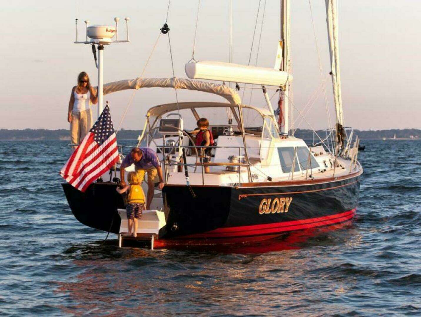 2011 Tartan 4700 - Image 2