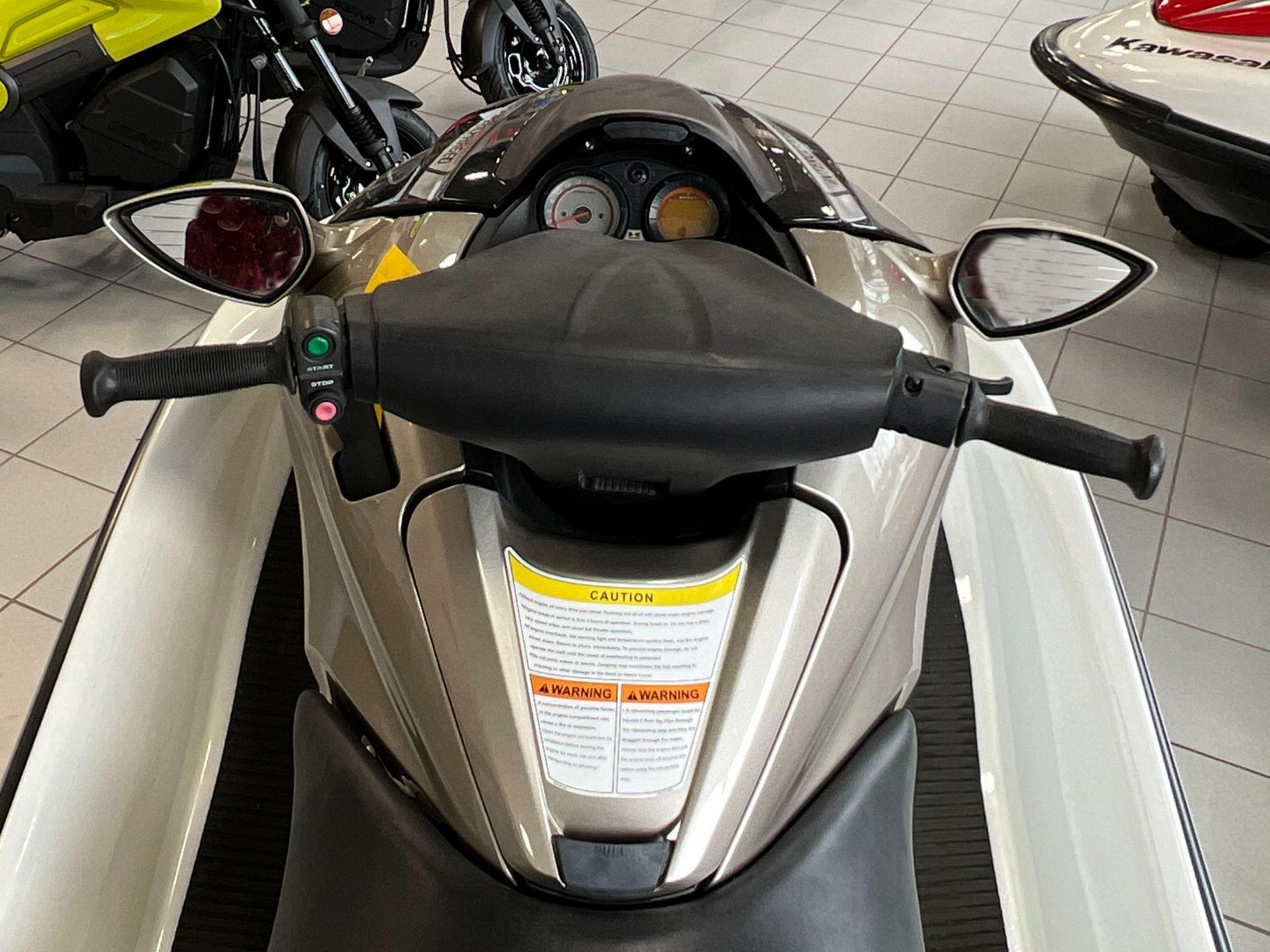 2010 Kawasaki Jet Ski® Ultra® 260LX - 5