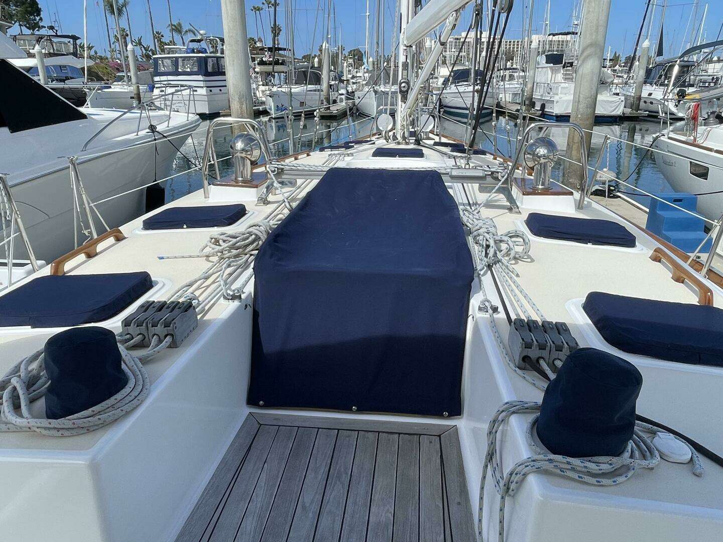 2003 Tartan 4600 - Image 7