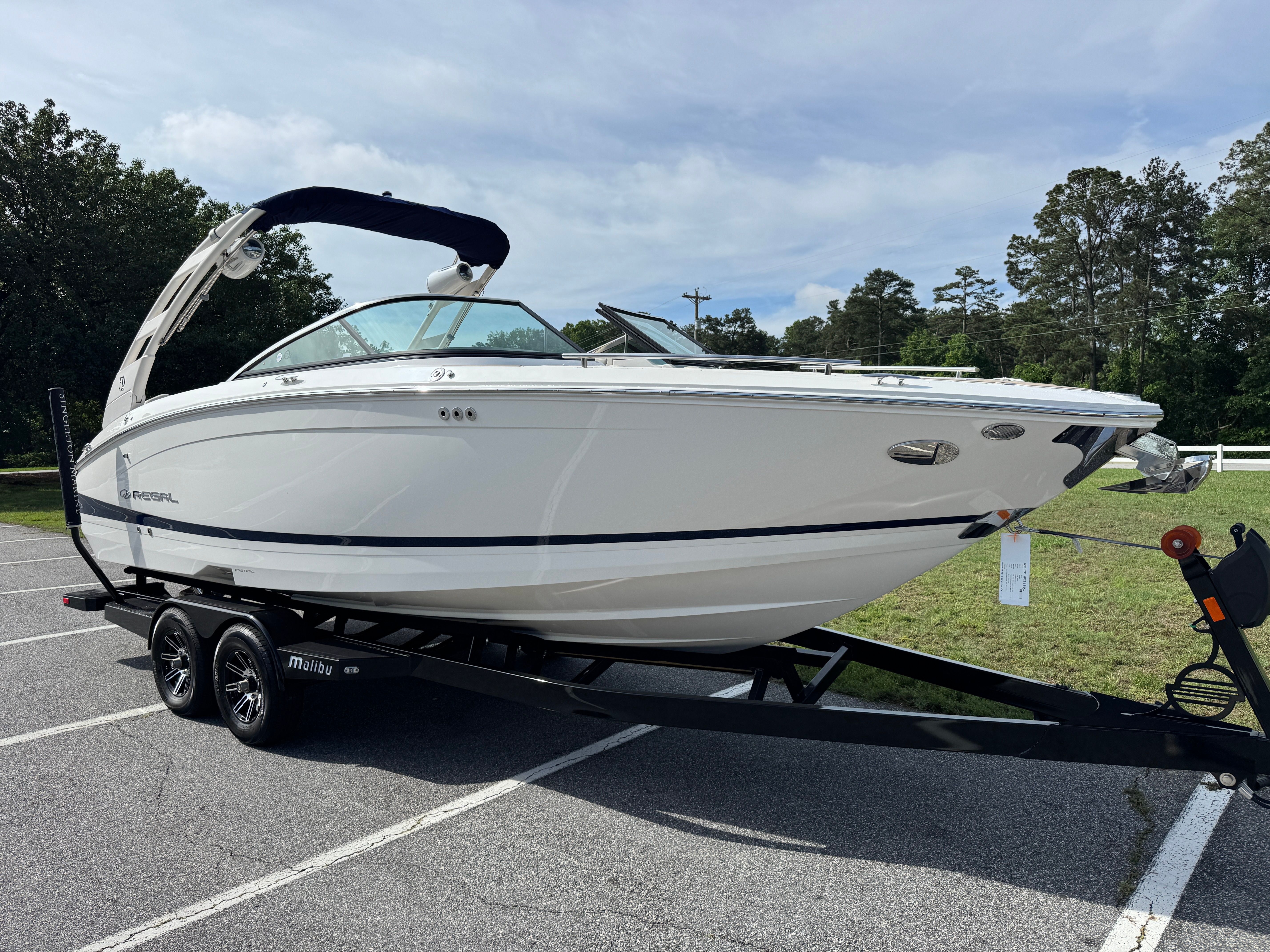 2022 Regal LS6 Surf