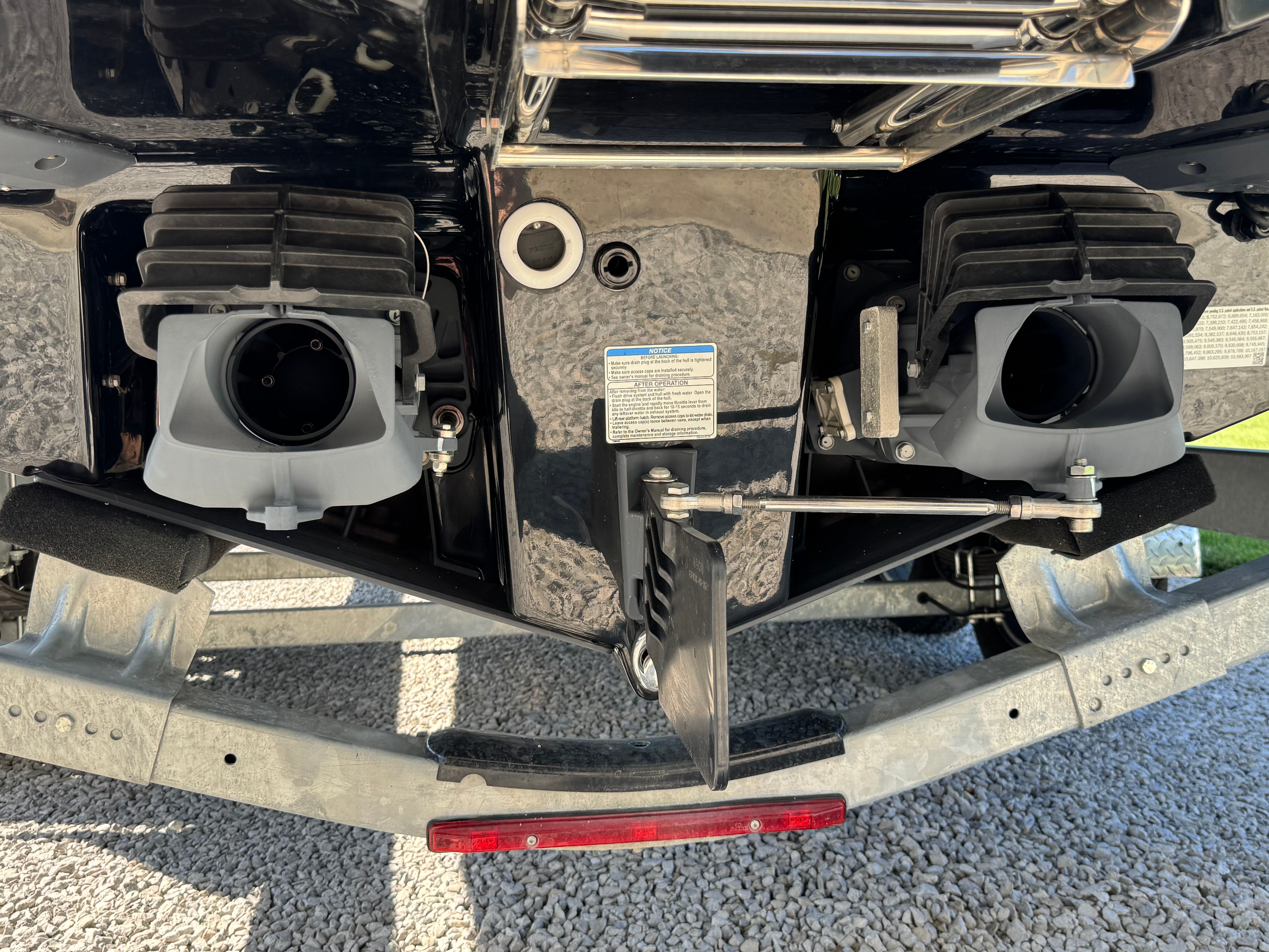 2022 Yamaha Boats 255XD - 68