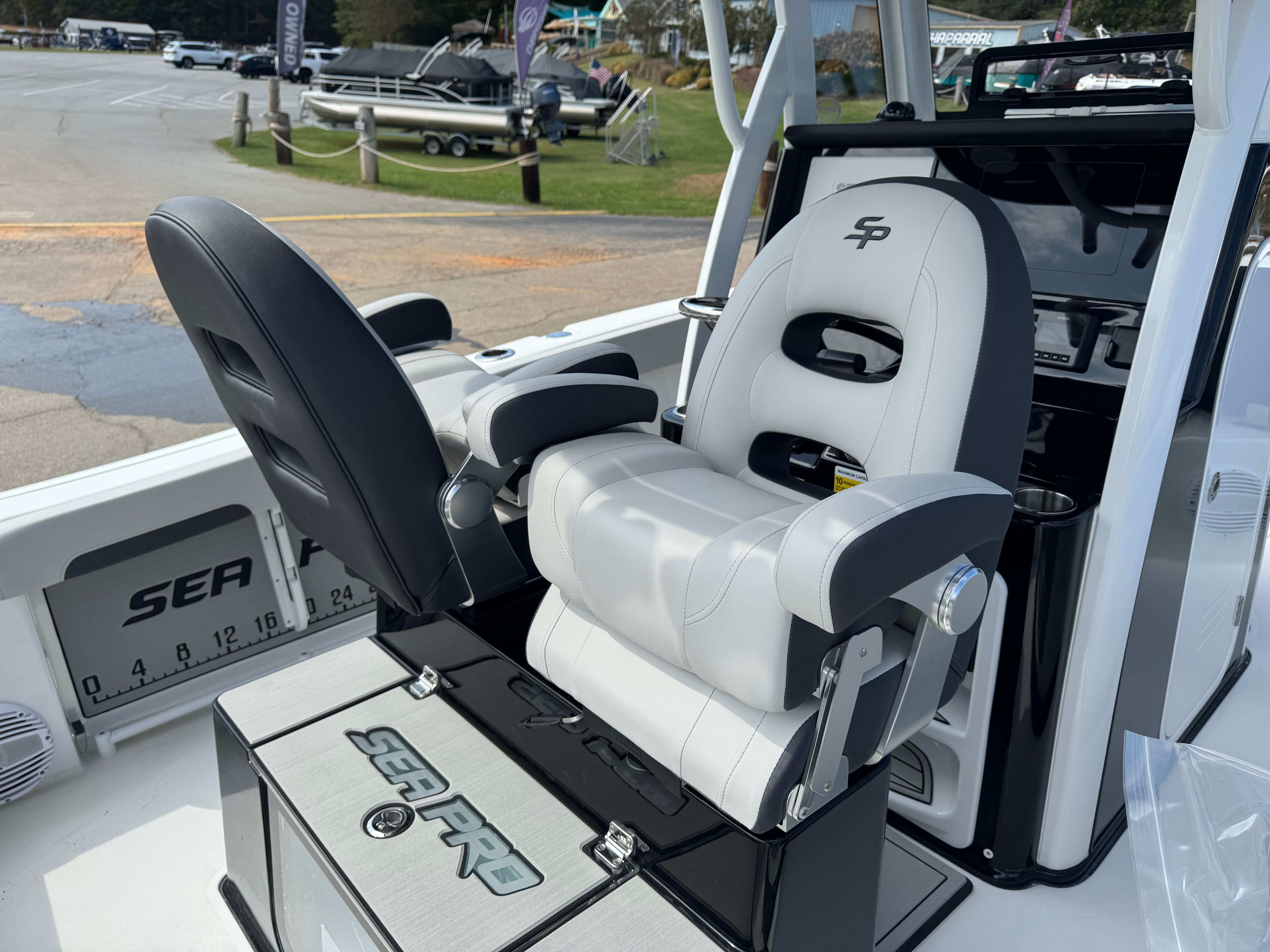 2026 Sea Pro 245 FLXR Sandbar - 12
