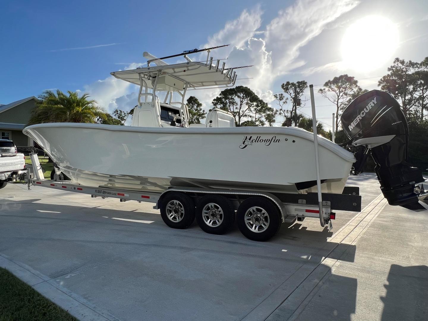 2016 Yellowfin 32 Offshore