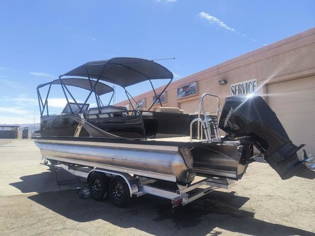 2026 Tahoe LTZ Elite Windshield 23 FT - 3
