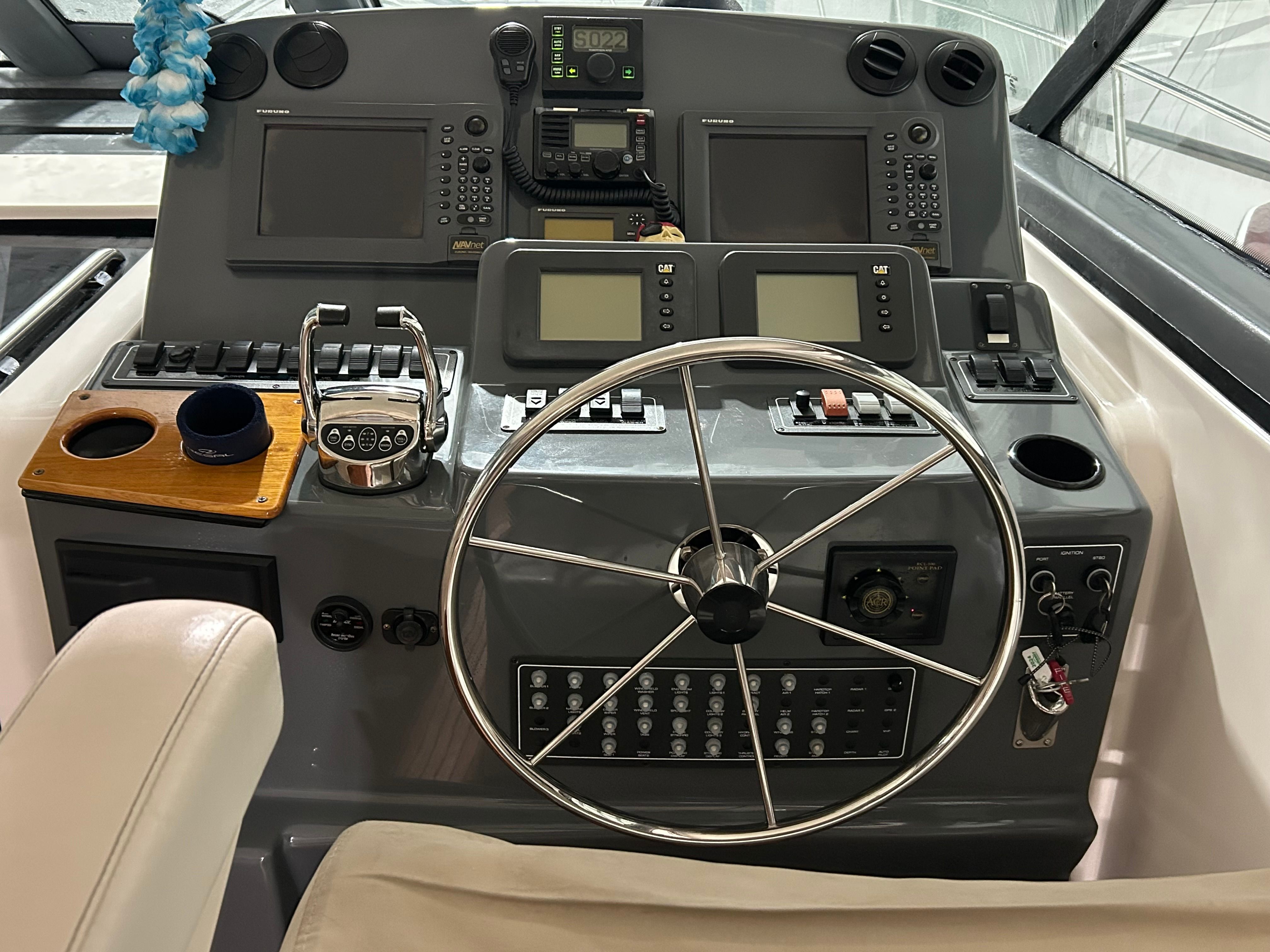 2003 Tiara Yachts 5000 Open - 18