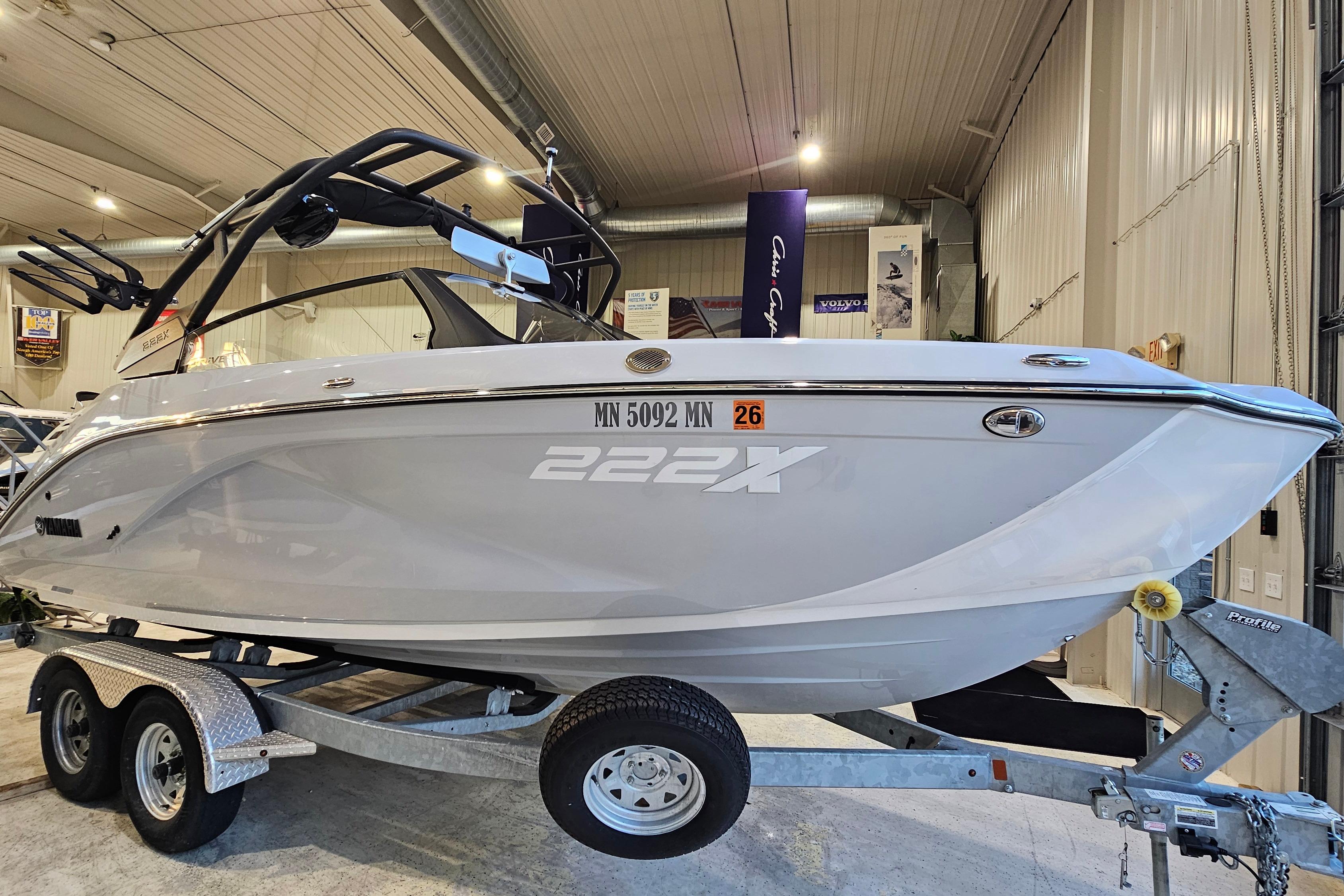 2023 Yamaha Boats 222XD