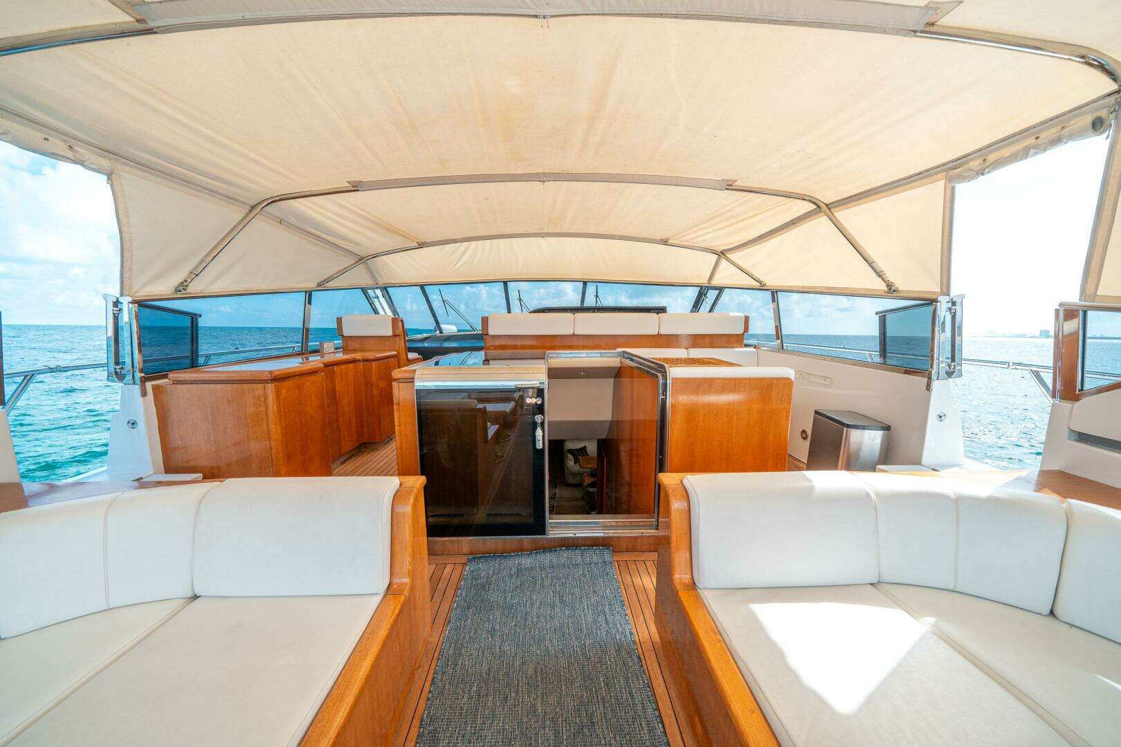 2001 Mangusta 80 - Image 19