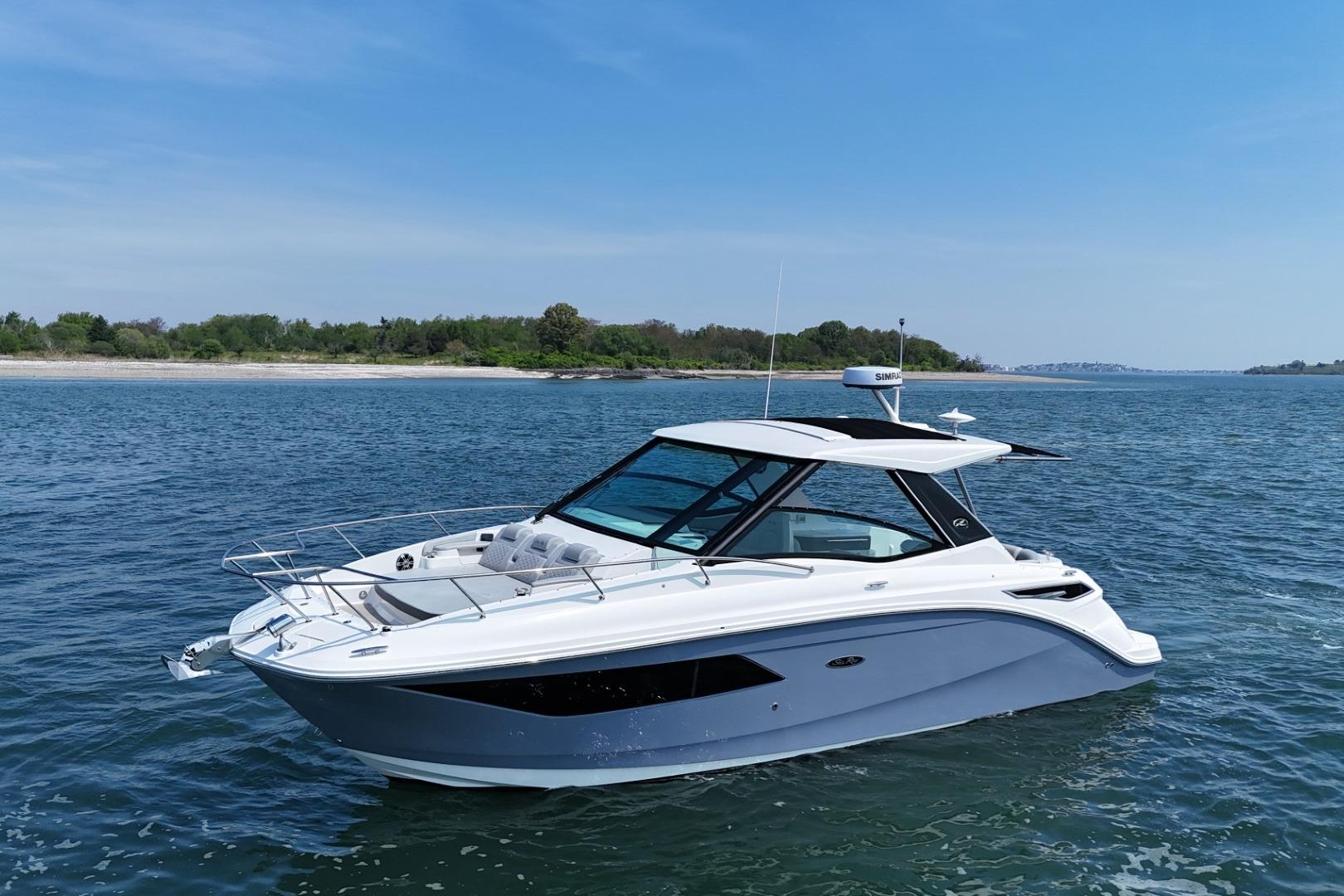 2023 Sea Ray Sundancer 320