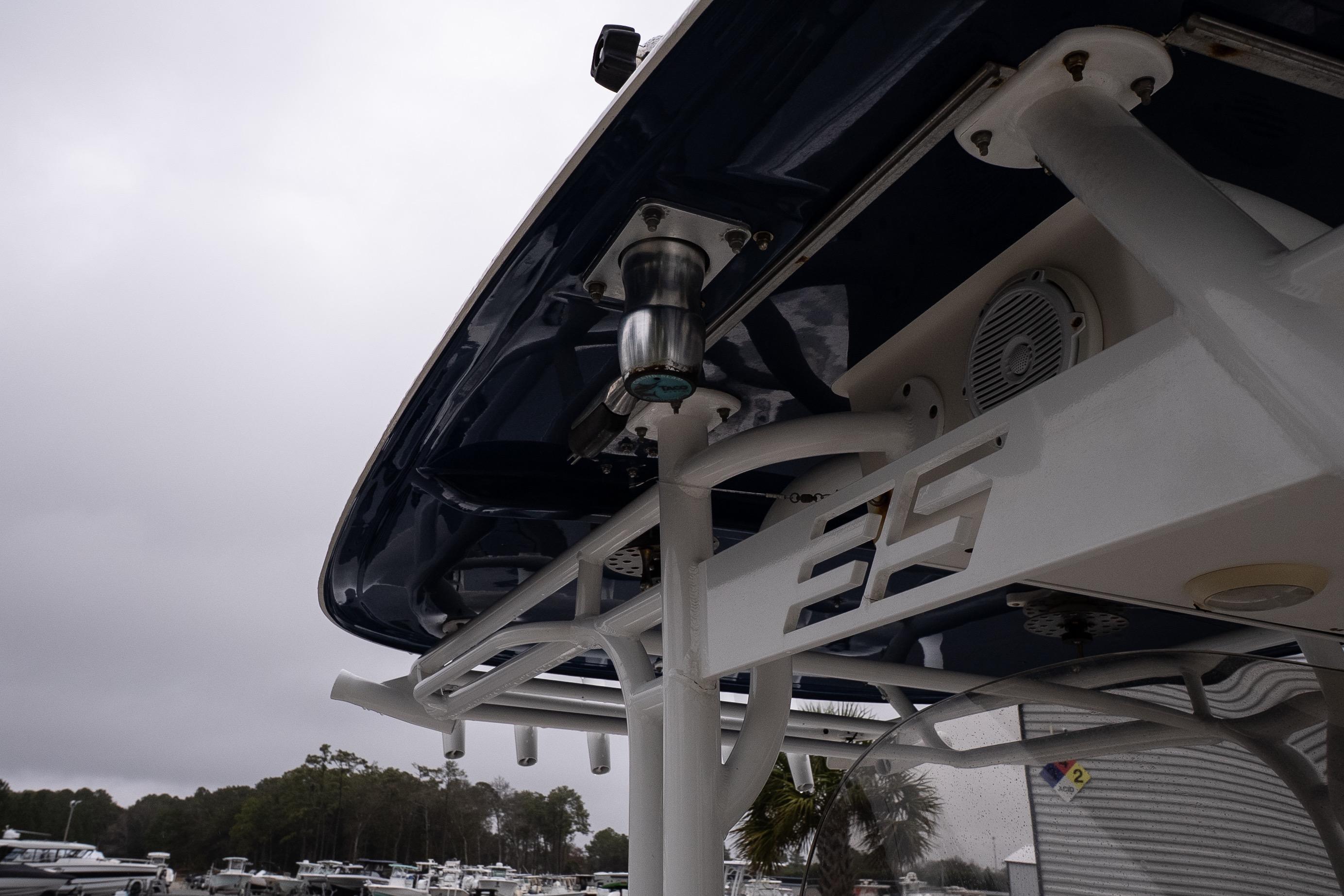 2007 Wellcraft 35 Tournament boat detail, featuring overhead structure and speakers.
