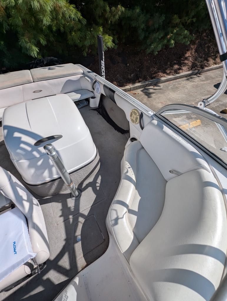 2004 Moomba Outback - 8