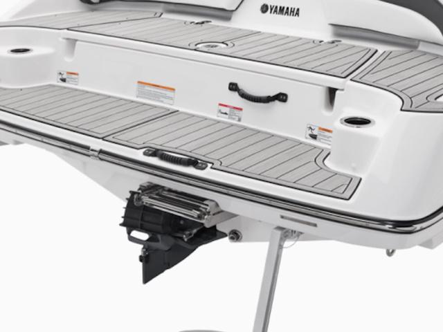 2025 Yamaha Boats AR195 - 7