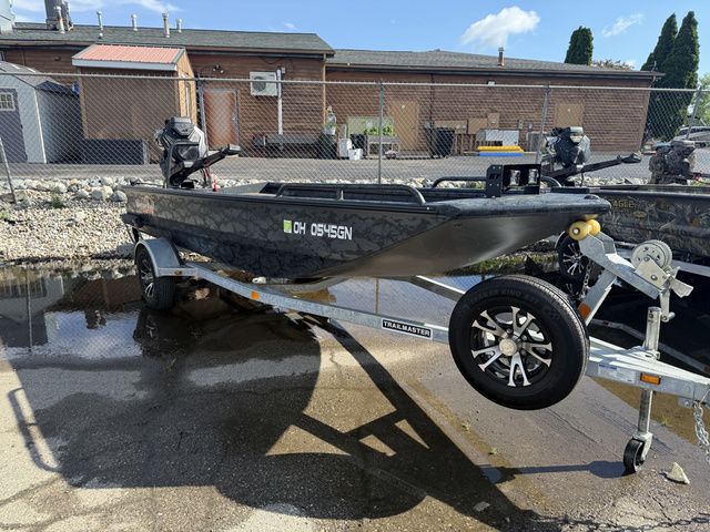 2024 Gator-tail 1750 Savage Mid deck - 2