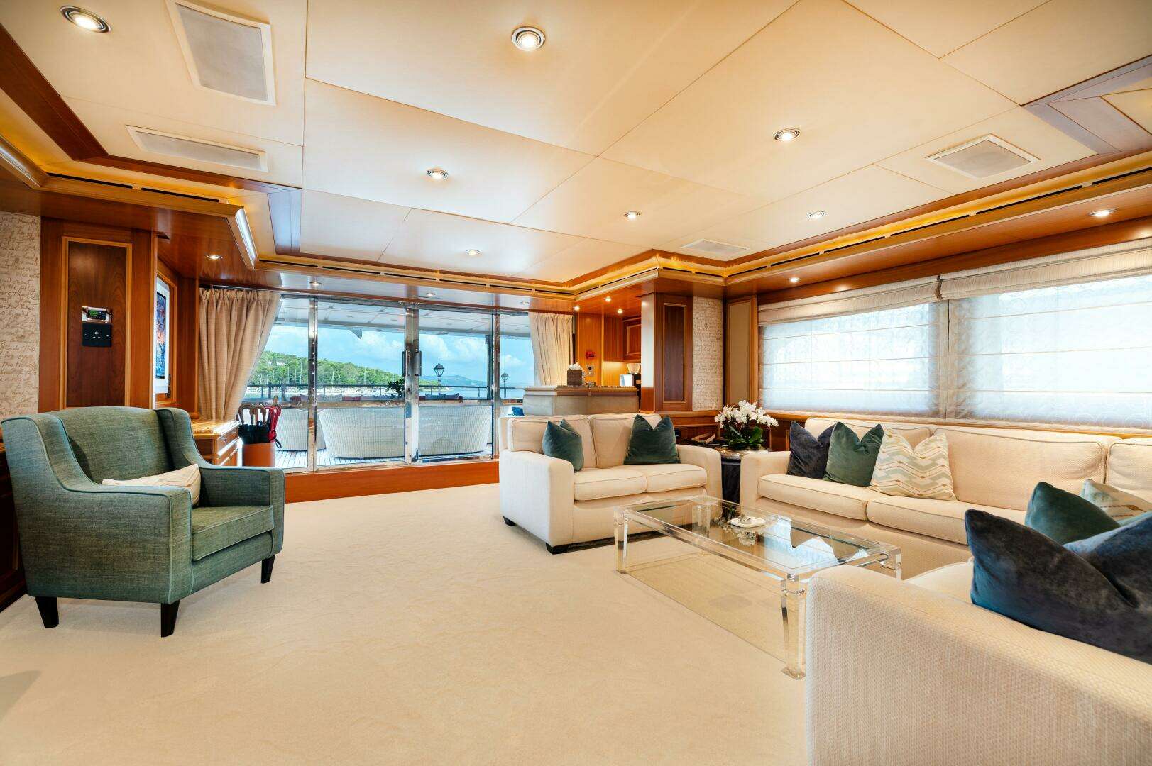 2007 CRN Pilothouse - Image 4