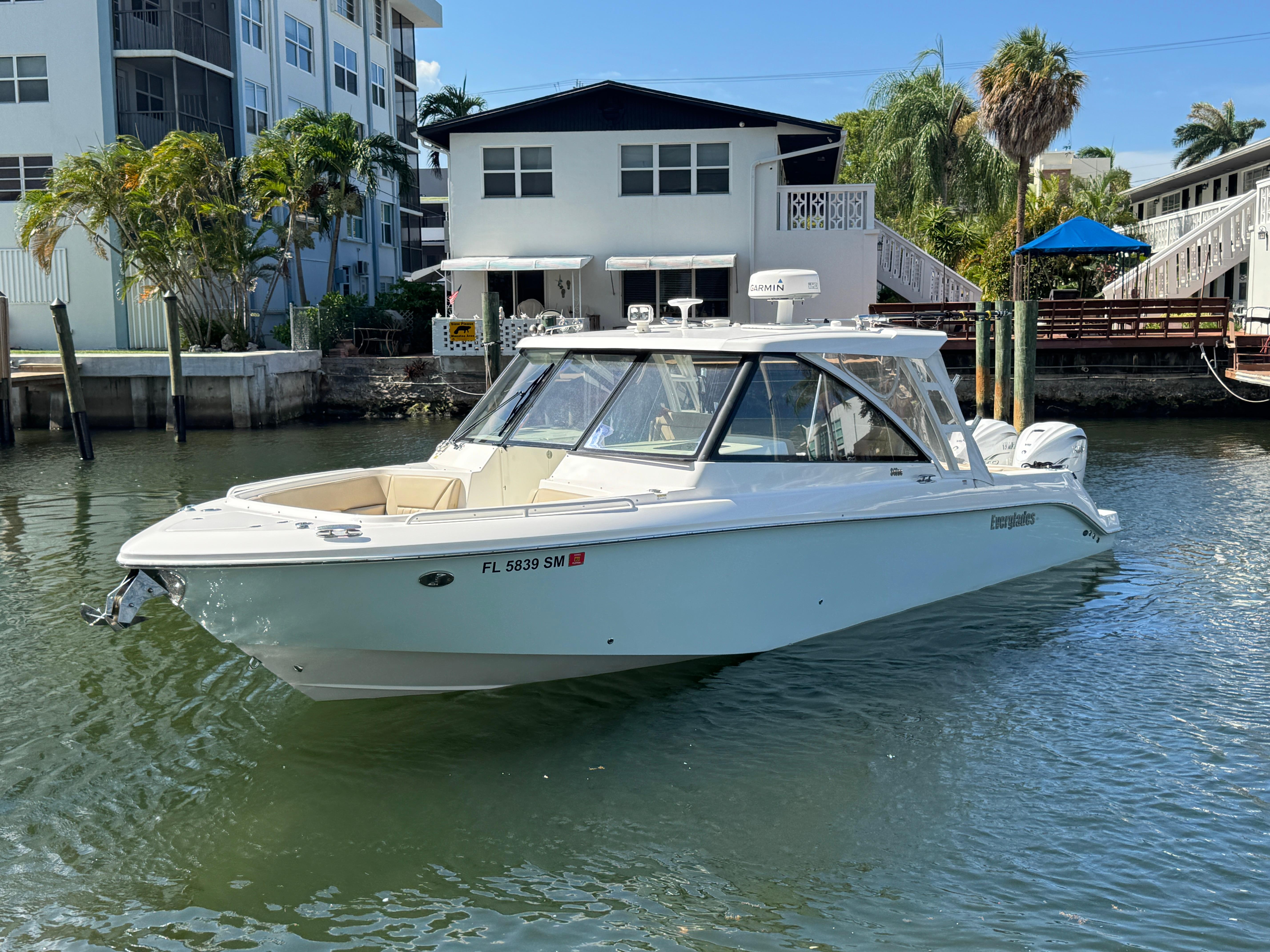 2019 Everglades 340 Dual Console