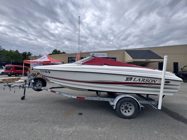 2004 Larson SEI 180 BOWRIDER 135HP W/Trailer - 5
