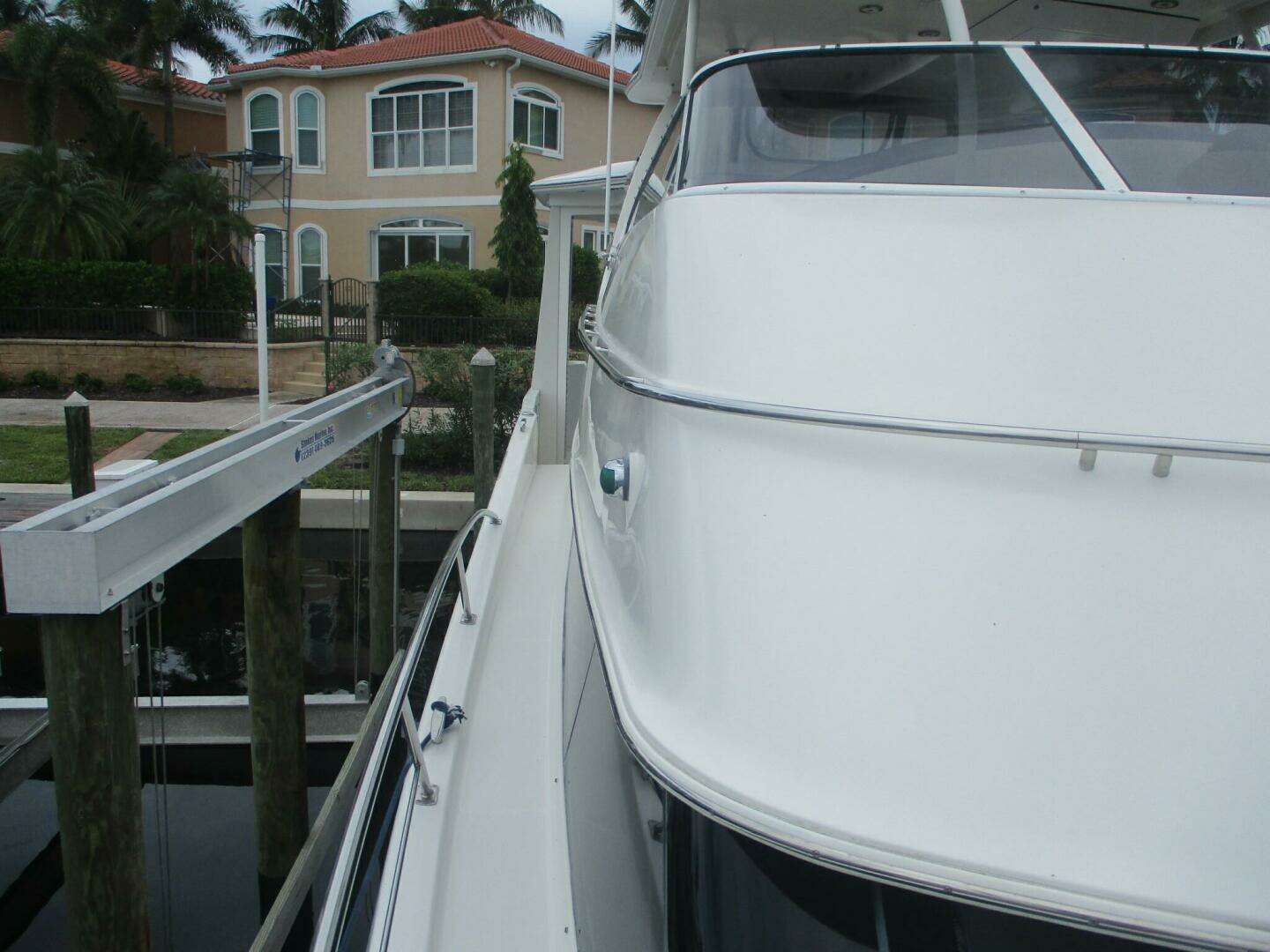 2006 Carver — - Image 24