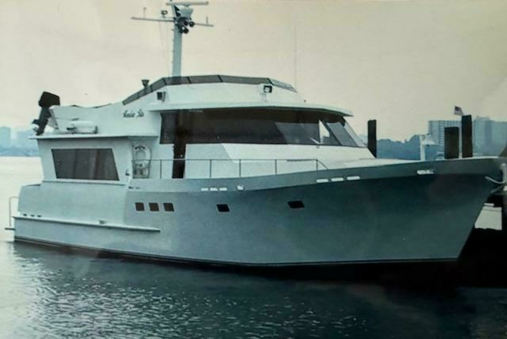 1990 Motor Yacht 70 Brata - Image 11