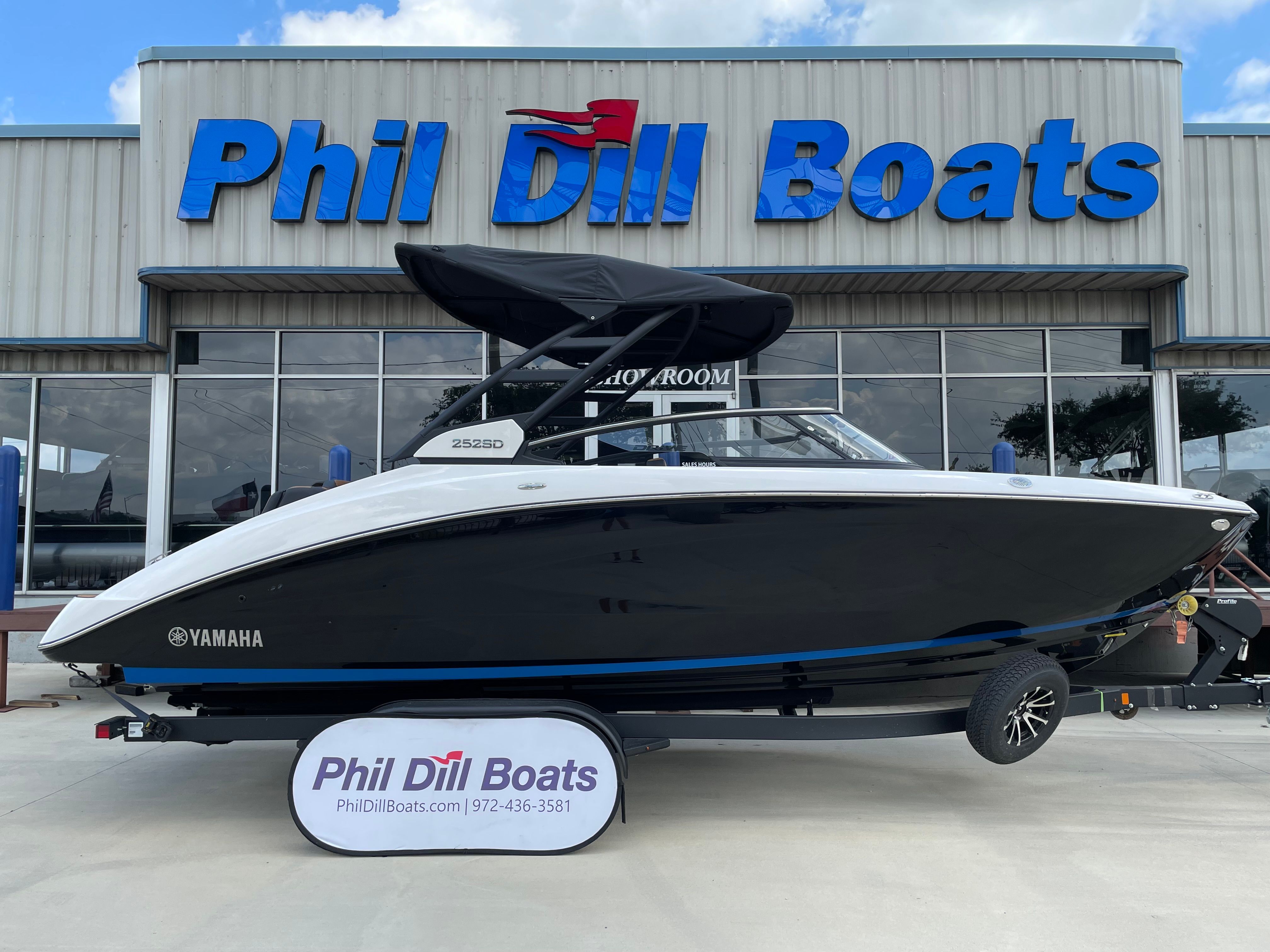 2026 Yamaha Boats 252SD