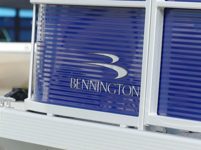 2023 Bennington 18 S Line - 8