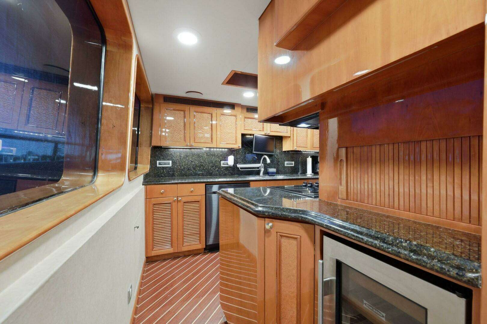2008 Cheoy Lee 95 Motor Yacht - Image 43