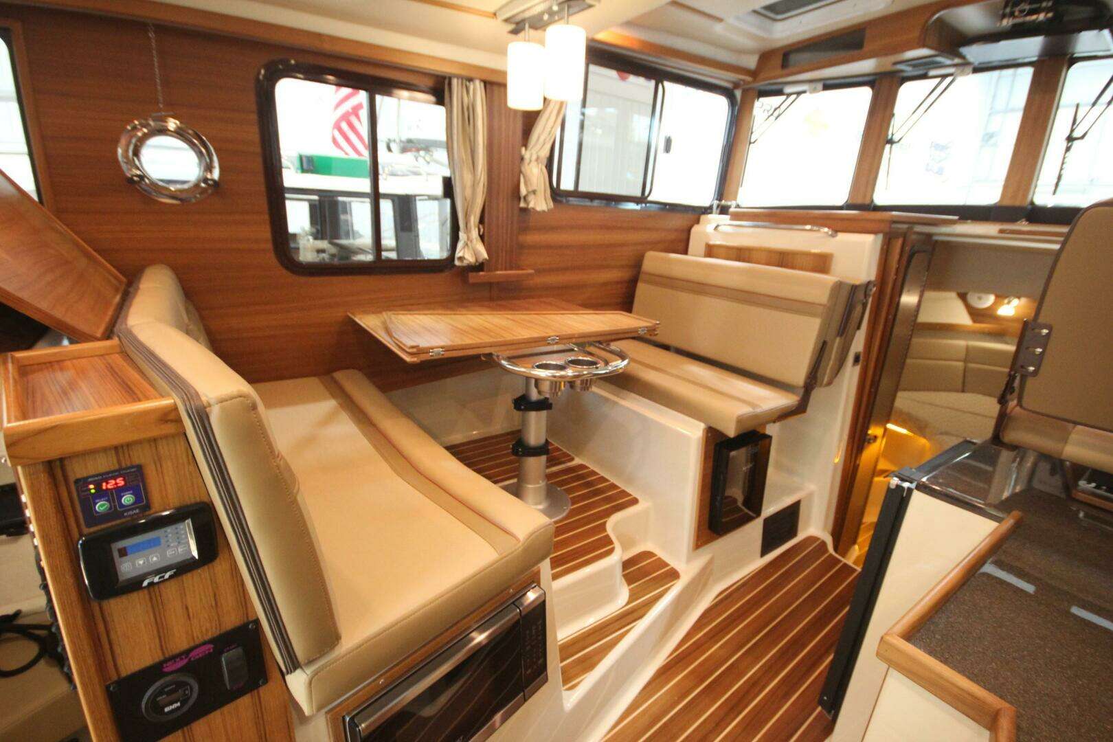 2026 Ranger Tugs R-31 Command Bridge Luxury Edition - Image 102