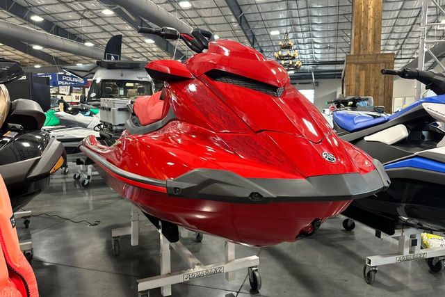 2026 Yamaha WaveRunner GP SVHO-TORCH RED - 16