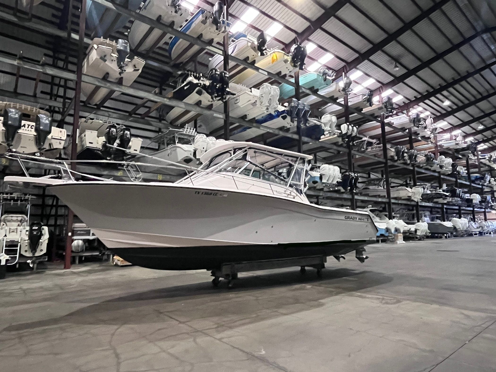 2002 Grady-White Express 330